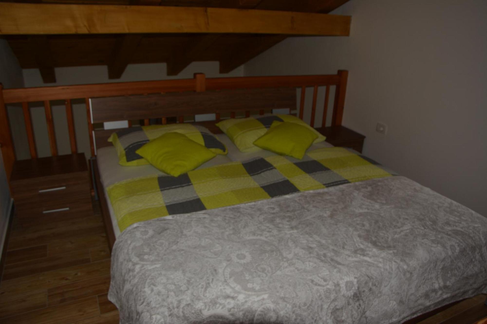 Apartmaji Kobal Zoll 外观 照片
