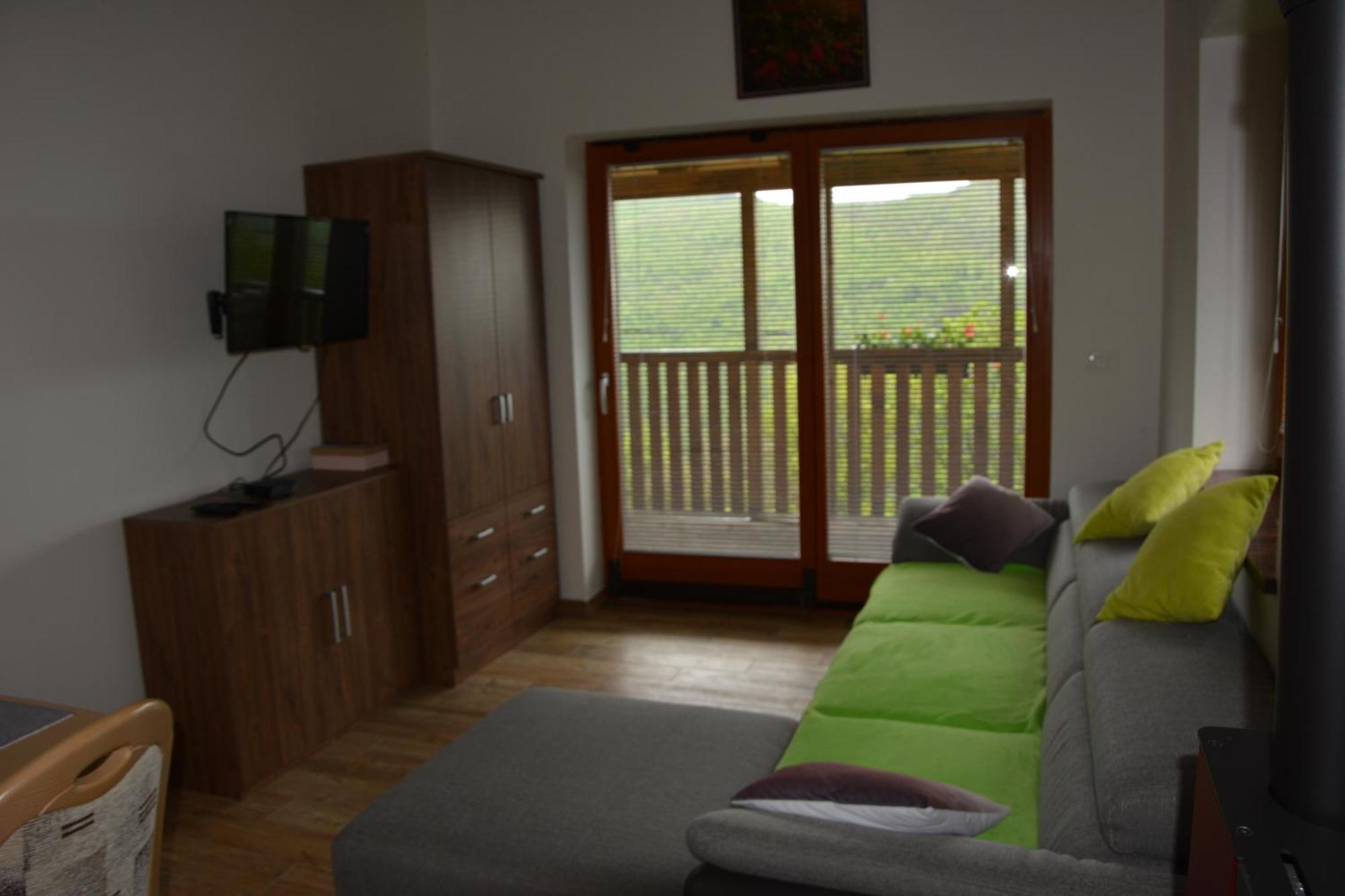 Apartmaji Kobal Zoll 外观 照片